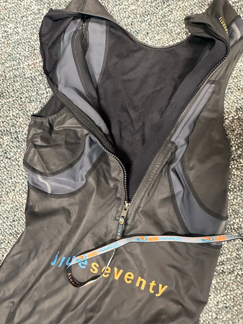 Blueseventy Sleeveless Swim skin Men’s Medium